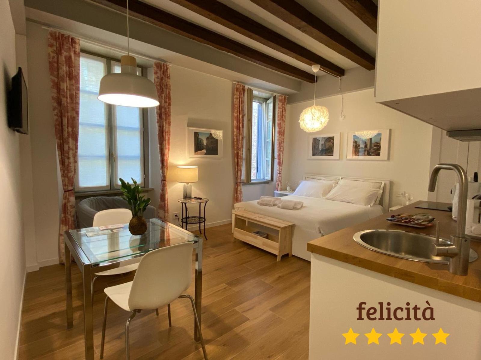 ברגמו Wish Rooms Charme&Relax מראה חיצוני תמונה