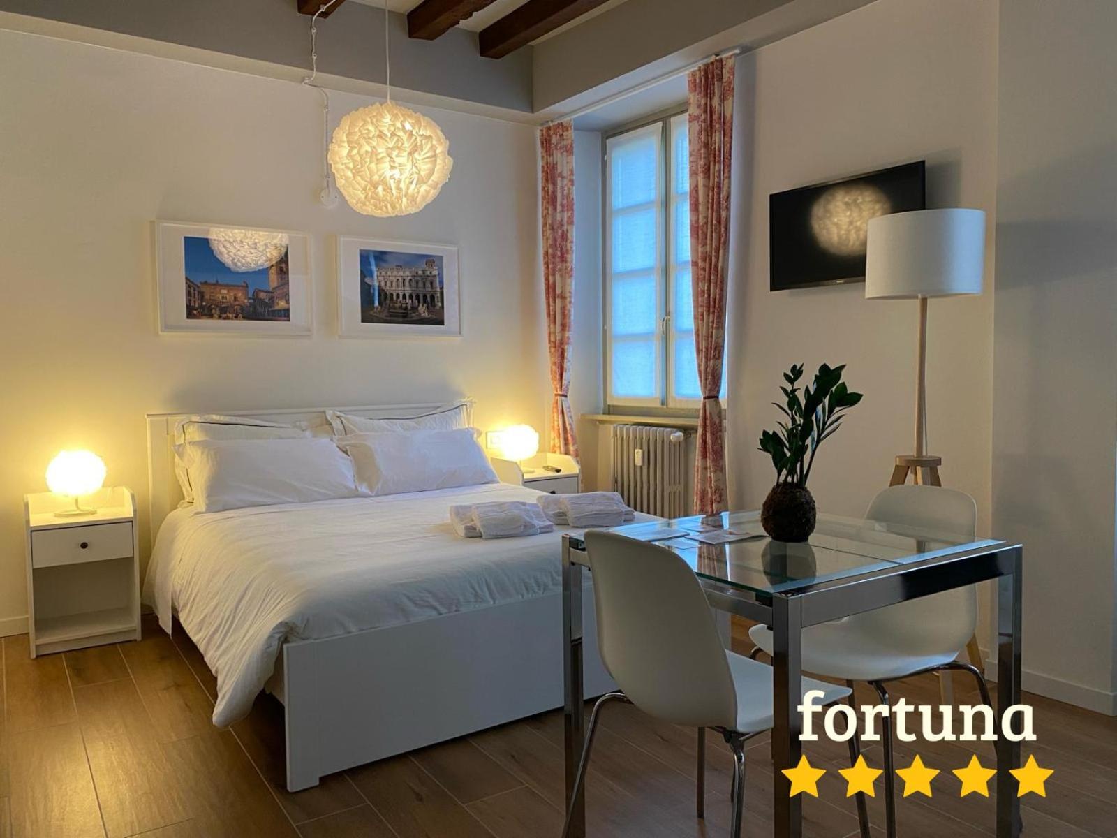 ברגמו Wish Rooms Charme&Relax מראה חיצוני תמונה